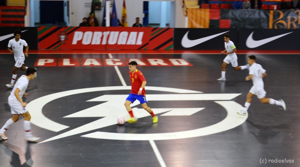 Portugal bate Espanha por 5-2 em Elvas (futsal, sub-19)